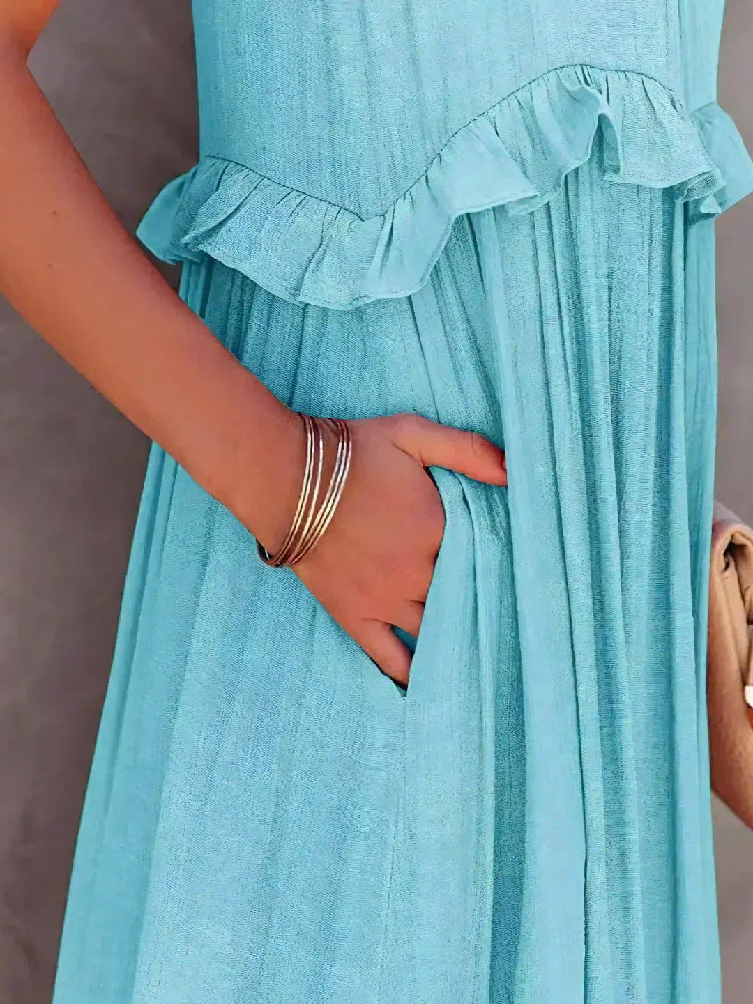 Lou | Elegantes ärmelloses Kleid mit Rüschen PortugalFlow-Lisboa